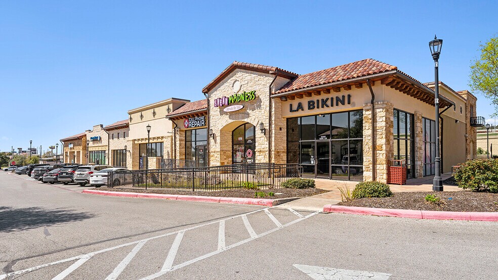 More Photos Of 22610 US Hwy 281 N, San Antonio Unknown For Lease