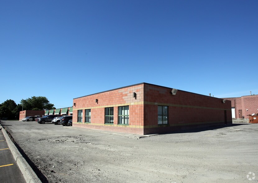 More Photos Of 835 Westney Rd S, Ajax Showroom For Lease