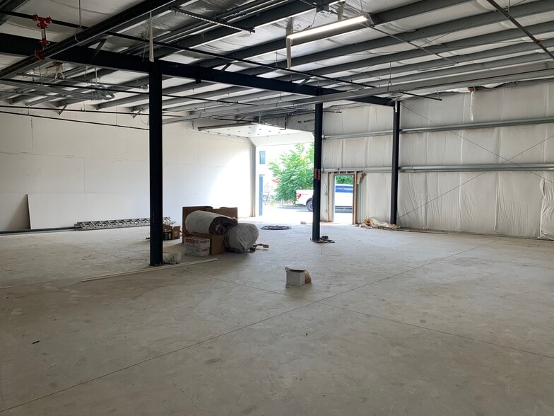 More Photos Of 6101 Washington St, Denver Warehouse For Sale