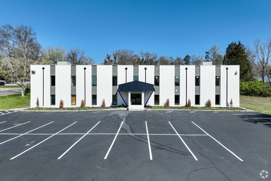 More Photos Of 101 E Tennessee Ave, Oak Ridge Office For Lease