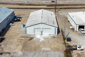 More Photos Of 4548 S St Peters Pky, Saint Charles Warehouse For Sale