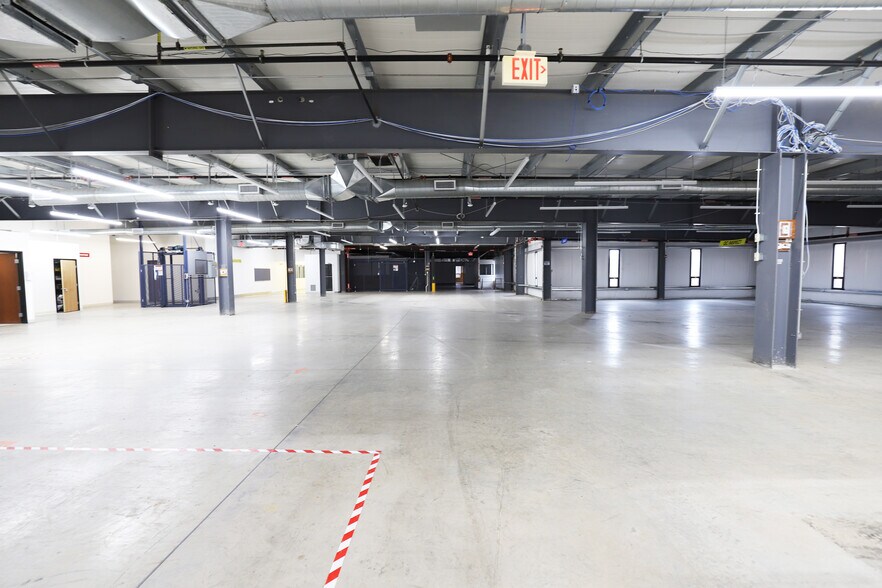 More Photos Of 1034 Pearl St, Brockton Warehouse For Sale