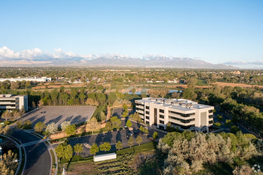 More Photos Of 4192 S Riverboat Rd, Salt Lake City Office For Sale