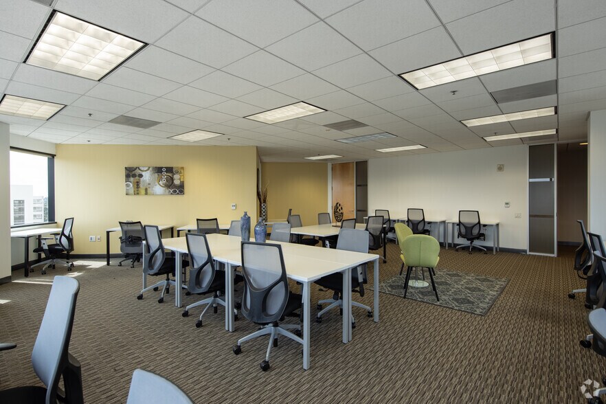 More Photos Of 400 Continental Blvd, El Segundo Coworking Space