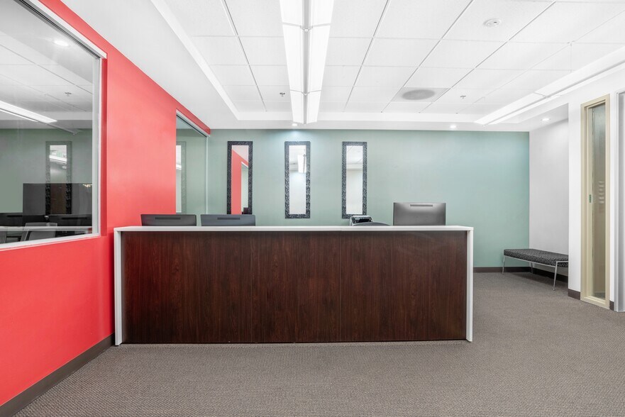 More Photos Of 4900 California Ave, Bakersfield Coworking Space