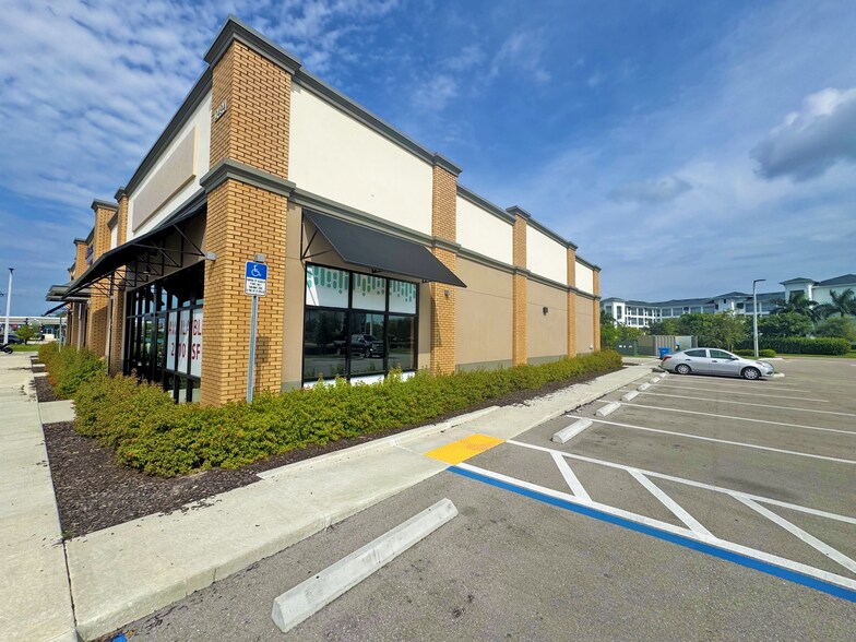 More Photos Of 2494 Liberty Park Dr, Cape Coral Storefront For Lease