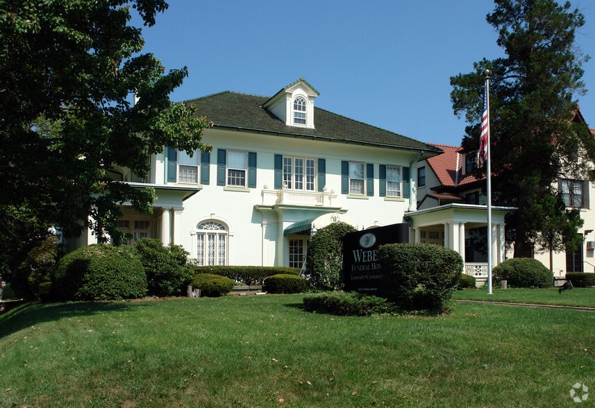 More Photos Of 1619 W Hamilton St, Allentown Funeral Home For Sale