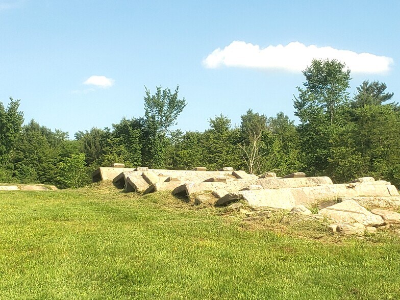 More Photos Of 164 County Road 8, Mc Donough Racetrack For Sale