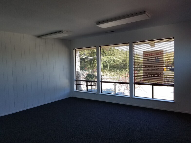 More Photos Of 3540 Soquel Ave, Santa Cruz Office For Lease