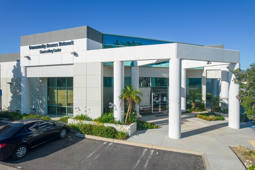 More Photos Of 600 Central Ave, Lake Elsinore Office For Lease