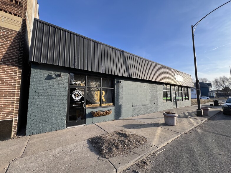 Primary Photo Of 1044 W 7th St W, Saint Paul Storefront Retail Office For Sale