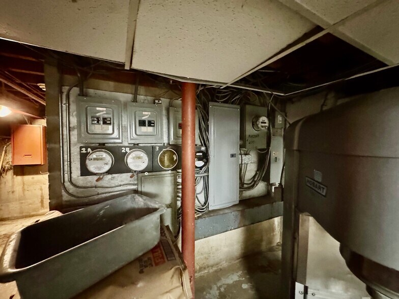 More Photos Of 200 Rockaway Ave, Valley Stream General Retail For Sale