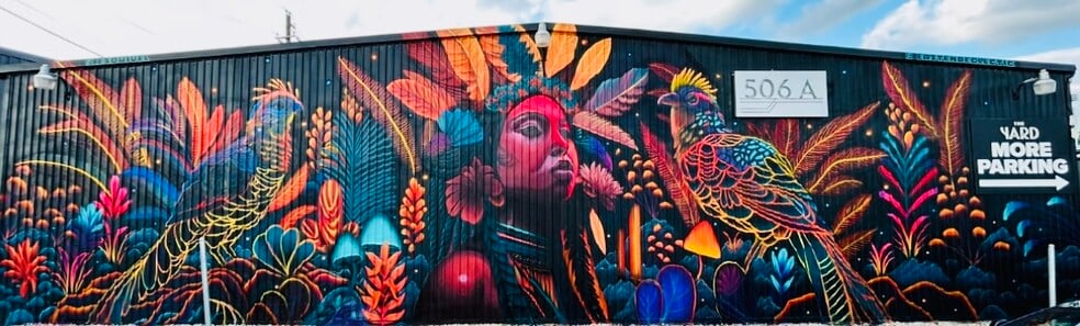 More Photos Of 440 E Saint Elmo Rd, Austin Unknown For Lease