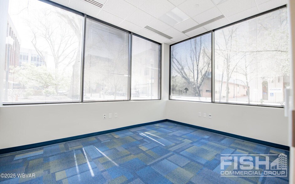 More Photos Of 330 Pine St, Williamsport Medical For Lease