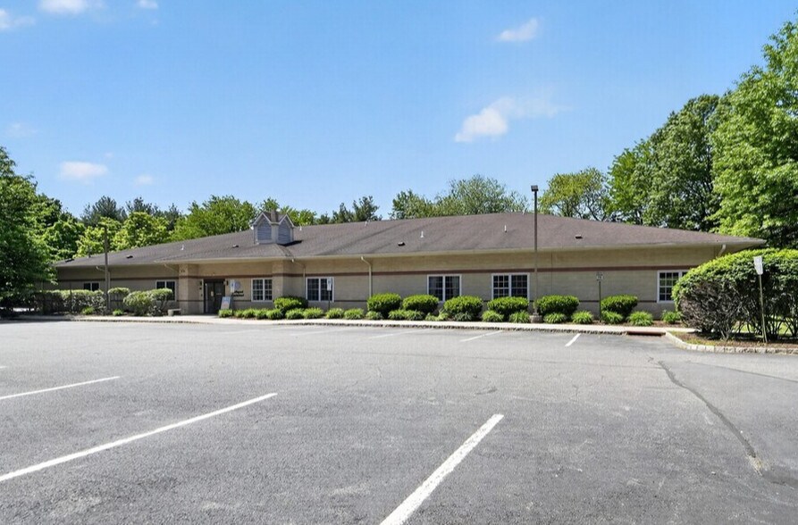 More Photos Of 222 Federal City Rd, Lawrenceville Daycare Center For Sale