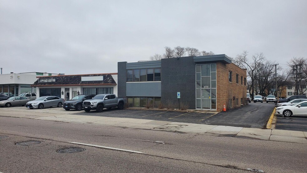 More Photos Of , Lincolnwood Unknown For Sale