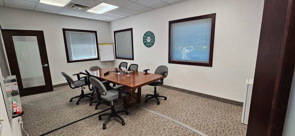 More Photos Of 3610 Oakwood Hills Pky, Eau Claire Office For Lease