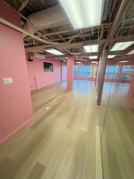 More Photos Of 13510 35th Ave, Flushing Apartments For Lease