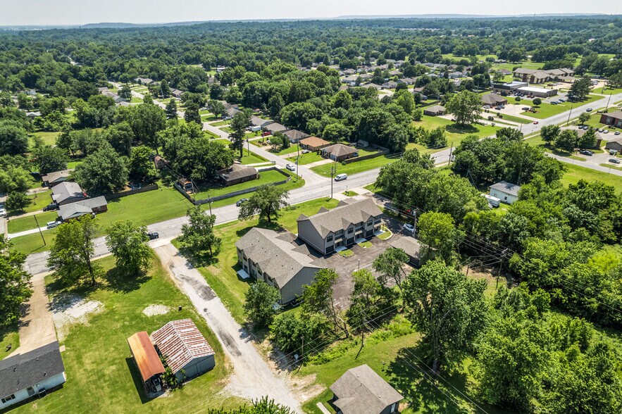 More Photos Of 28801 141st S st, Coweta Apartments For Sale