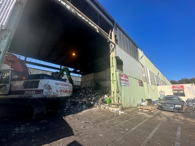 More Photos Of 2320 Big Oak Rd, Langhorne Distribution For Sale