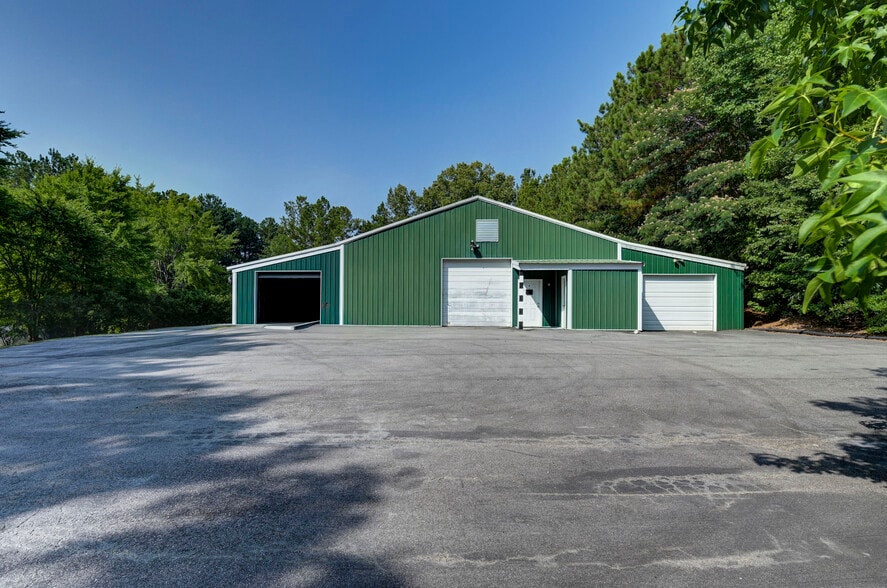 More Photos Of 1901 Hollingshed Rd, Irmo Warehouse For Sale