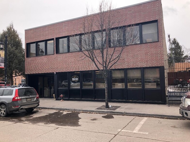 More Photos Of 502 Main St, Carbondale General Retail For Lease