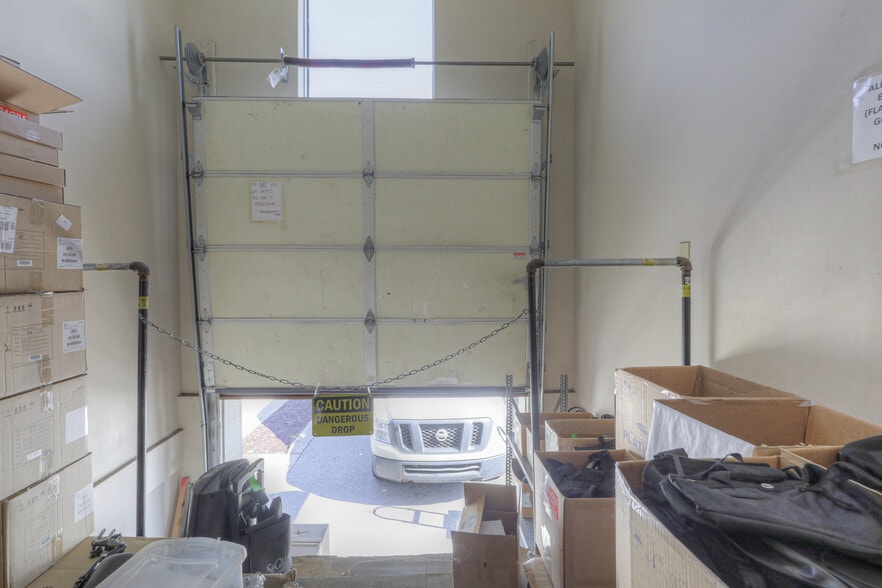 More Photos Of 1811 Charlotte Ave, Nashville Storefront Retail Office For Sale