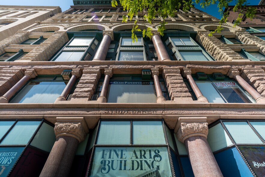 More Photos Of 410 S Michigan Ave, Chicago Loft Creative Space For Lease