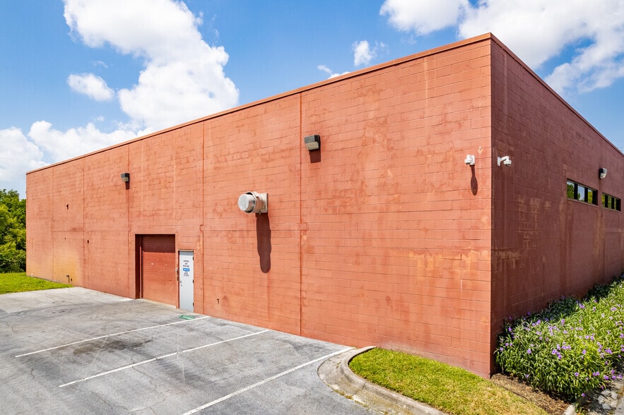 More Photos Of 4502 Woodland Corporate Blvd, Tampa Unknown For Lease