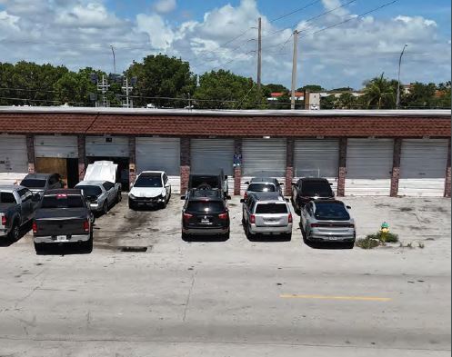 More Photos Of 1341-1369 SW 1st Way, Deerfield Beach Warehouse For Lease