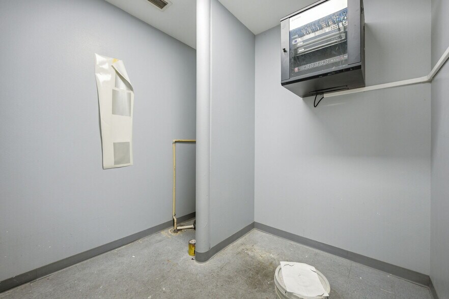 More Photos Of 433 SW 10th St, Ocala Medical For Sale