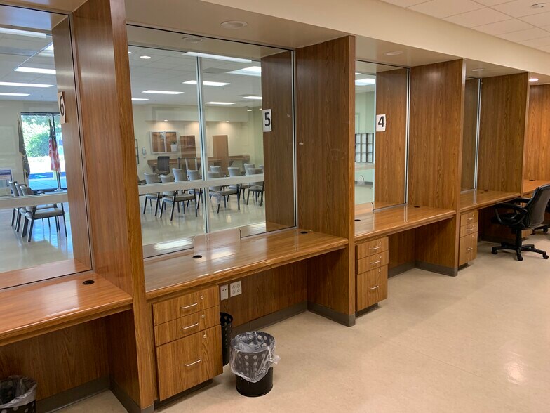 More Photos Of 1690 Universe Cir, Oxnard Medical For Sale