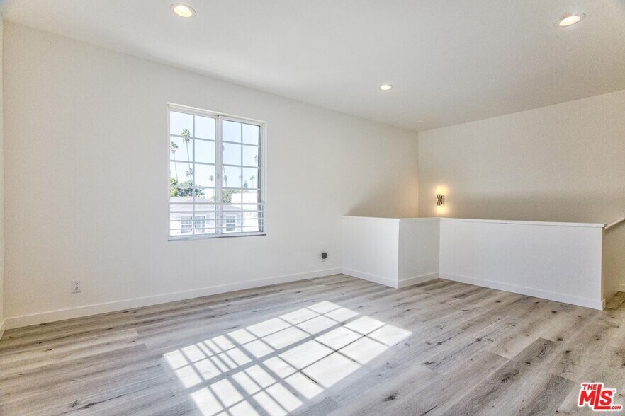 More Photos Of 158 N Edgemont St, Los Angeles Multifamily For Sale