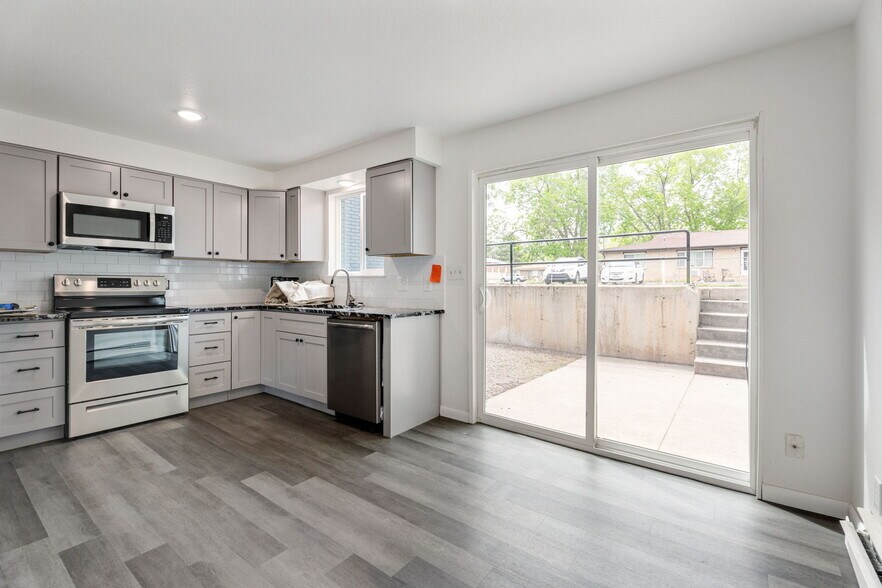 More Photos Of 1629 Azalea Dr, Fort Collins Apartments For Sale