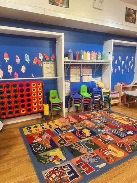 More Photos Of 4746 S Ashland Ave, Chicago Daycare Center For Sale