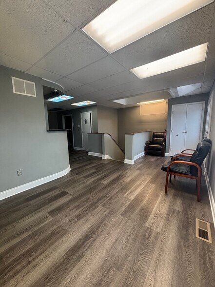 More Photos Of 216 Stelton Rd, Piscataway Medical For Sale