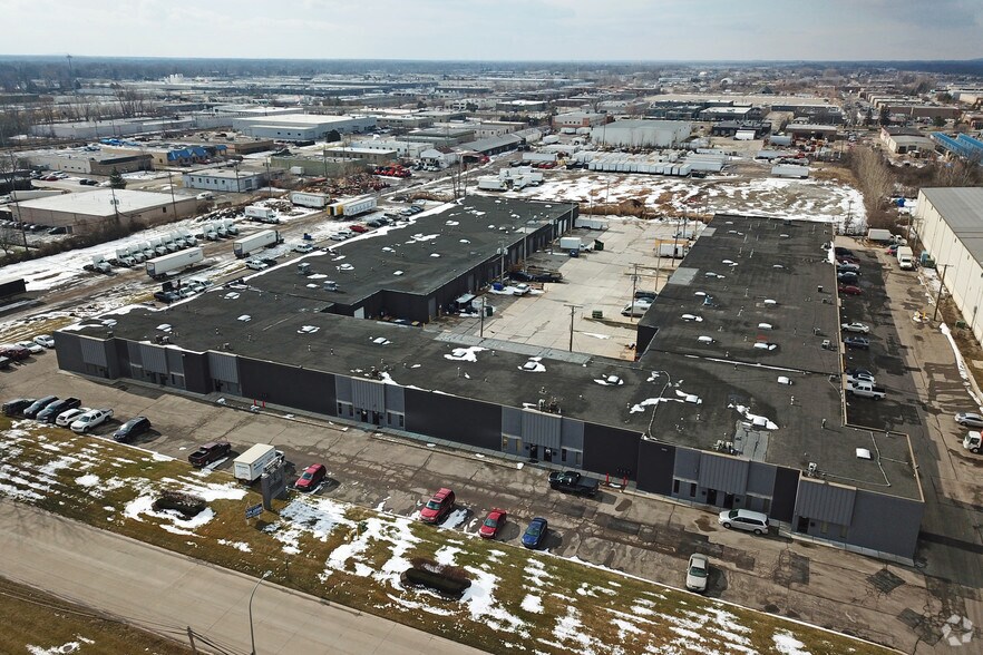 More Photos Of 30932-30976 Industrial Dr, Livonia Warehouse For Lease