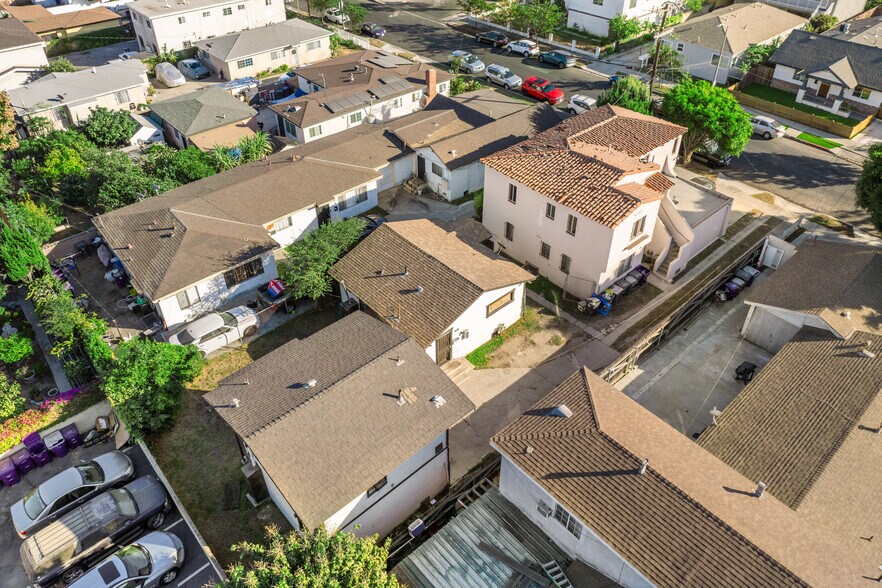 More Photos Of 817 E New York St, Long Beach Multifamily For Sale