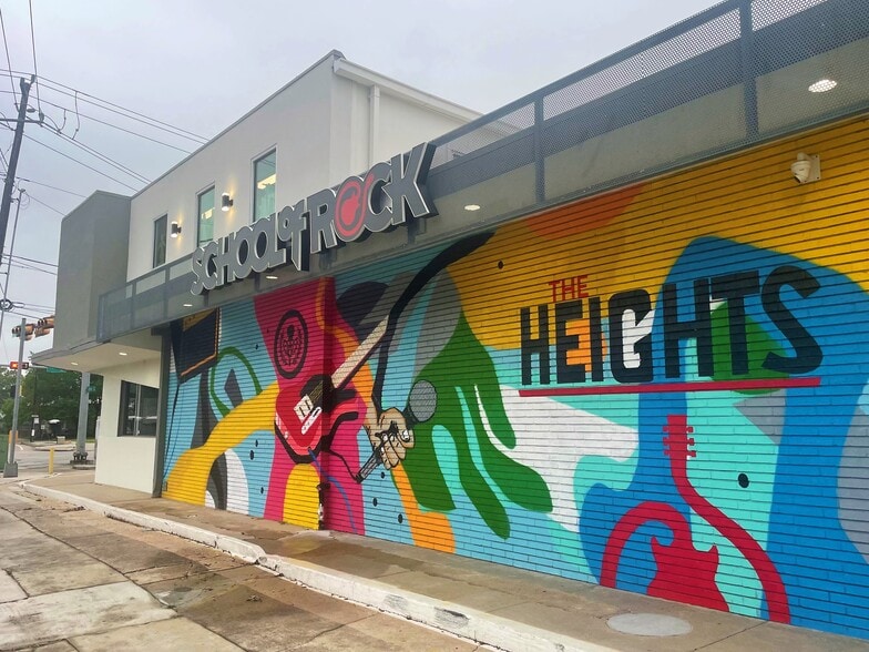 Primary Photo Of 736-742 E 20th St, Houston Unknown For Lease