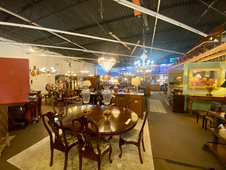 More Photos Of , Houston General Retail For Sale
