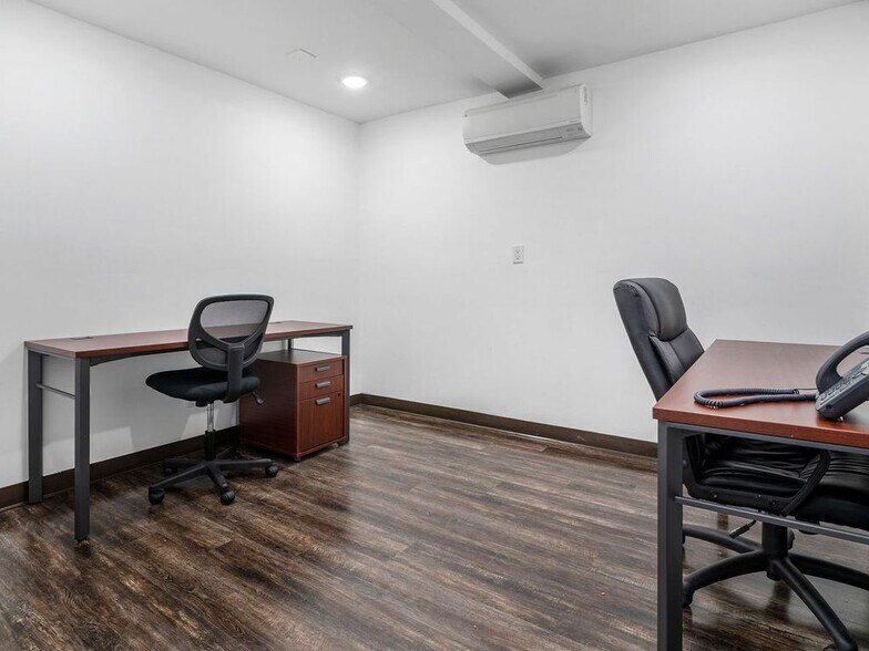 More Photos Of 108 N Depot Dr, Fort Pierce Office Residential For Lease