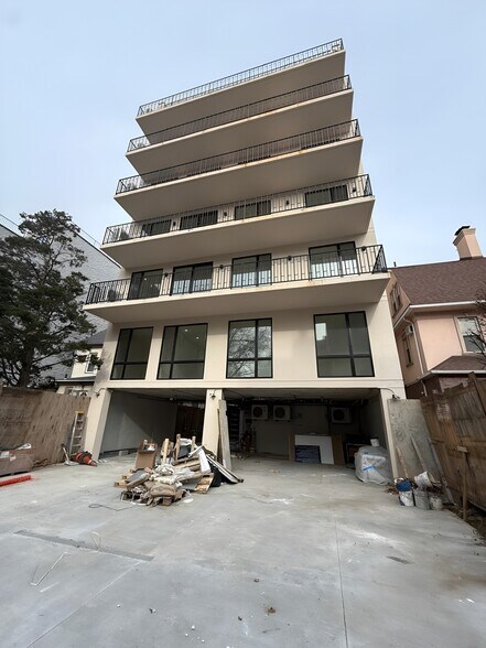 More Photos Of 3216 Glenwood Rd, Brooklyn Apartments For Sale