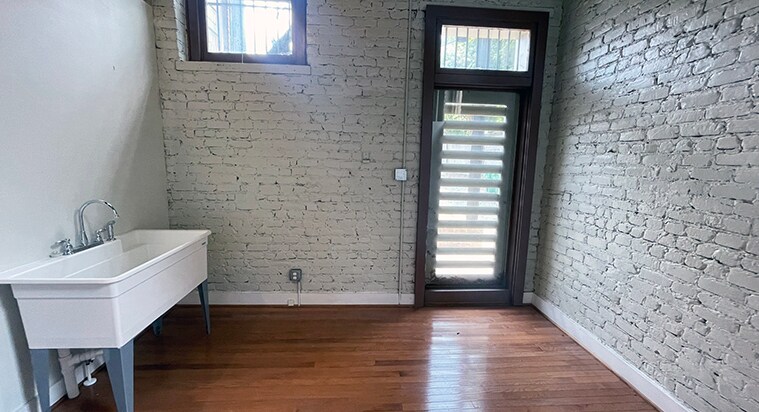 More Photos Of 509-511 N Meadow St, Richmond Storefront Retail Residential For Lease