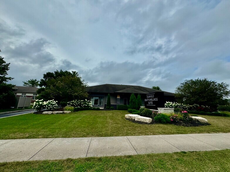 More Photos Of 4998 Theodore St, Plainfield Office For Lease