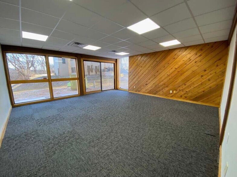 More Photos Of , Independence Office For Sale