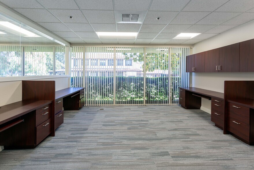 More Photos Of 1701 Novato Blvd, Novato Office For Lease