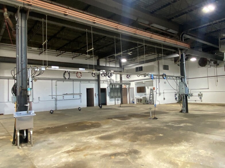 More Photos Of 111 Plain Ave, New Rochelle Warehouse For Sale