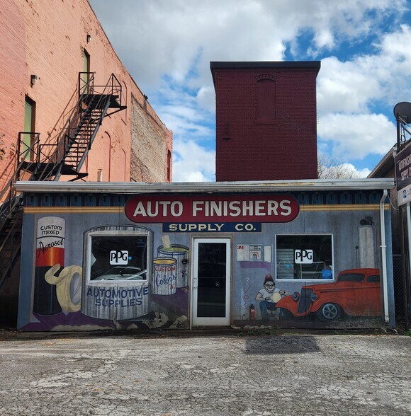 More Photos Of 125 Oneida St, Oneida Storefront Retail Office For Sale