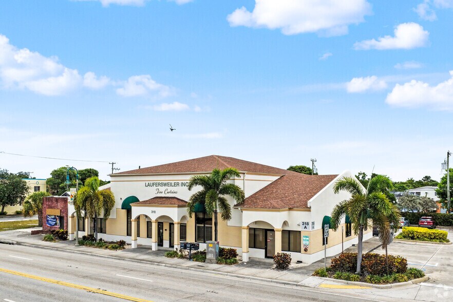 Primary Photo Of 318 S Dixie Hwy, Lake Worth Medical For Lease