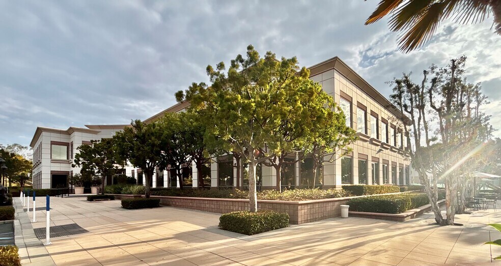More Photos Of 26 Corporate Plaza Dr, Newport Beach Office For Lease